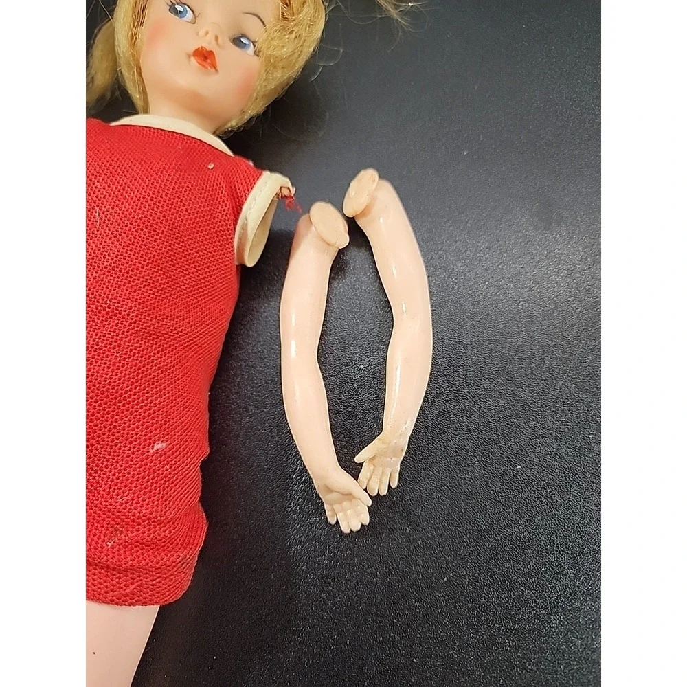 Vintage Eegee‎ Shelley Doll - 12